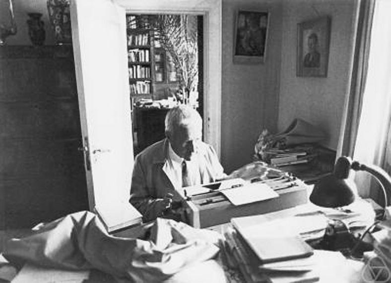 A.N. Kolmogorov in his flat at Moscow University.