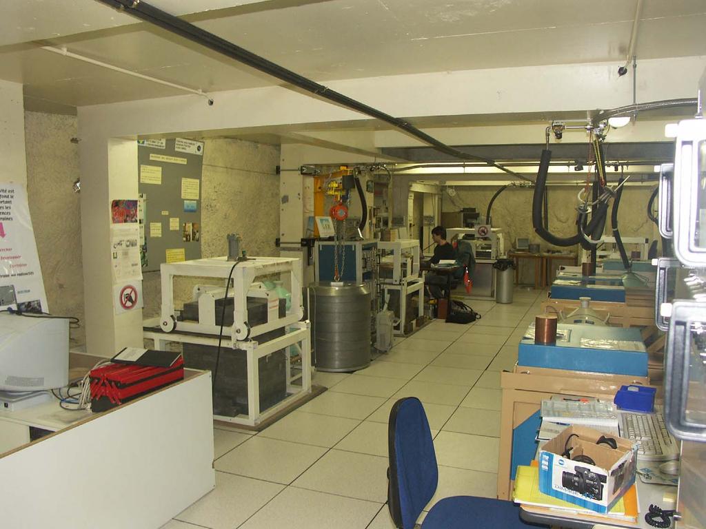 Germanium Detectors 2 rooms dedicated to the Gamma spectroscopie: 13