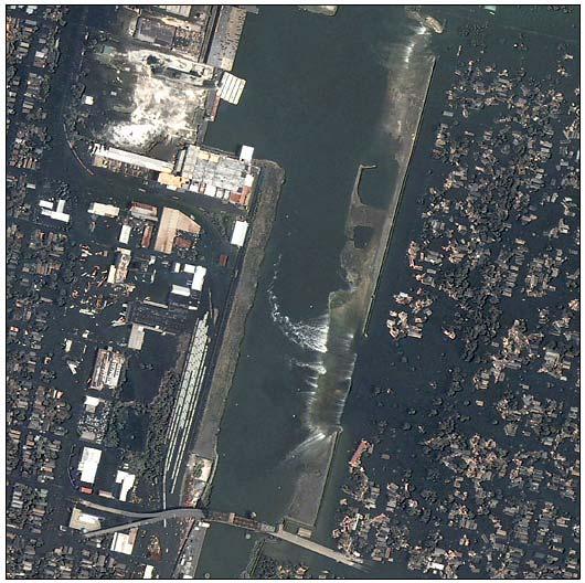 This aerial view shows an example of reverse flow, back into the Inner Harbor navigation Channel.