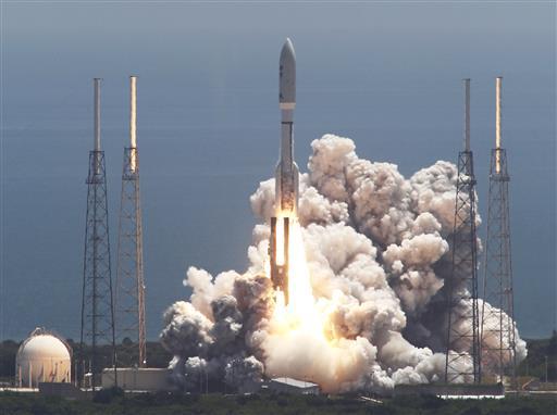 Powered by TCPDF (www.tcpdf.org) mph (250,000 kph) and slip into orbit around Jupiter. (AP Photo/Richard Vogel) In this Friday, Aug.