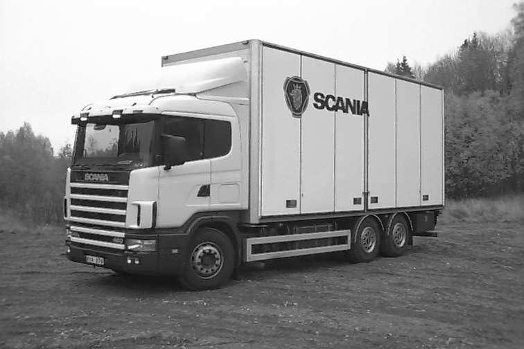 14 Chapter 3 Experimental Platform Figure 3.1 Scania 124L truck. retarder, but no automatic gear shifting system. The weight of the truck is m = 24 kg. Figure 3.4 shows a Scania 144L 6x2 truck that has the conguration as follows.