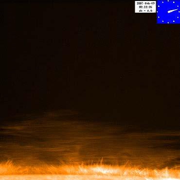 scales Coronal jets (macrospicules) : X- ray, UV, White light Length > 10 4 km