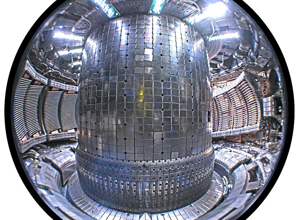 Alcator C-Mod Experimental Overview Alcator C-Mod is a compact (R 0 =0.68), high field (B T < 8 T) tokamak featuring wave-based heating & current drive tools Lower Hybrid Current Drive: 4.