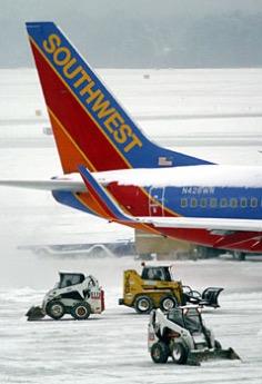 Denver International Airport MDSS Demonstration Verification Report for the 2015-2016 Season Prepared by the University