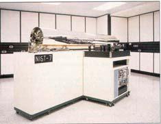 SI unit of time: second (s) A cesium atomic clock kept at the National Institute of Standards and Technology (NIST).