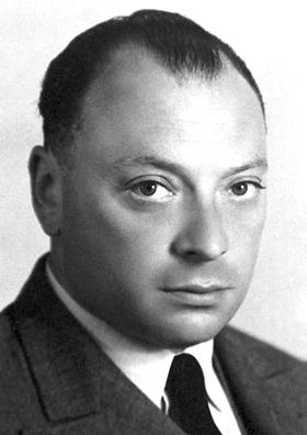 Wolfgang Pauli suggested emission of an additional particle (1930) Ellis & Wooster, 1927 Discovering neutrinos Fermi s theory of weak force (1933) assumed the existence of the