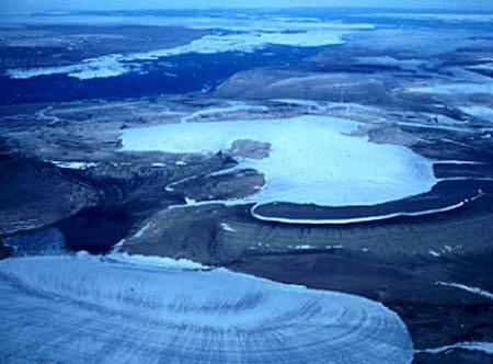 Arctic-Hudson Bay Lowlands A series of islands located in Canada s far north and north of Canadian Shield but south of Hudson Bay.