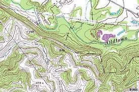 Kestrel Land Trust Page 3 / 10 Map Basics You will use three main types of maps: Topographic Maps Show: Land forms, elevations Water bodies, rivers, streams Roads,