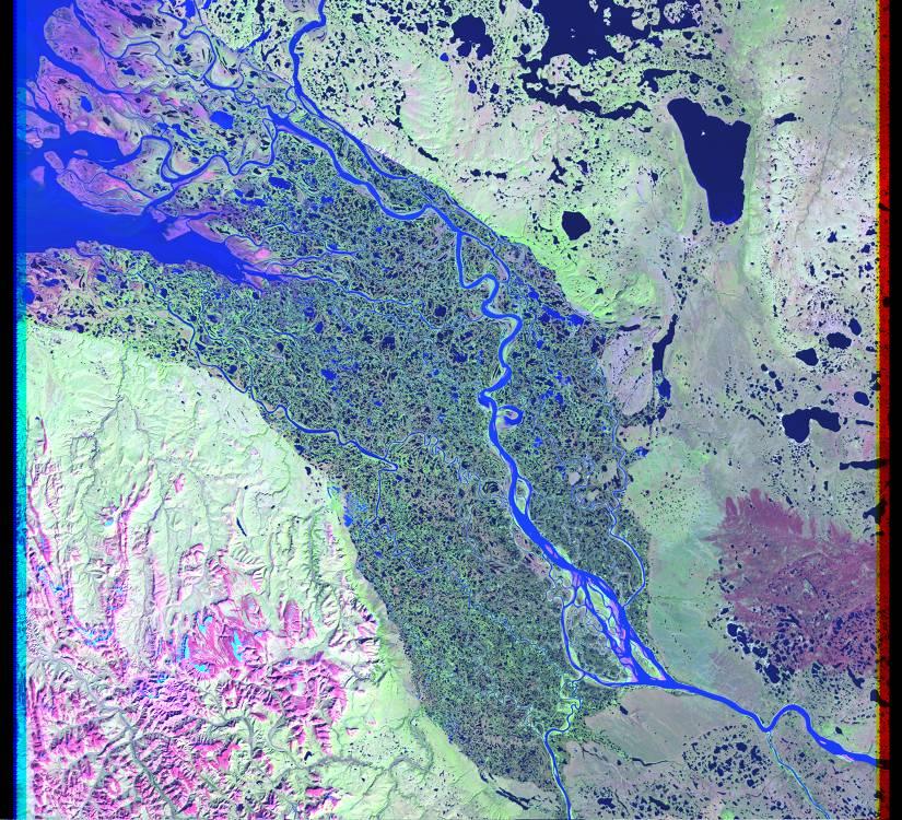 IMAGE ACQUIRED AUGUST 31, 2000 Mackenzie River Delta, Canada, North America LAT. 68 16 N, LONG. 134 36 W LANDMASS DRAINED NORTH AMERICA (CANADA).