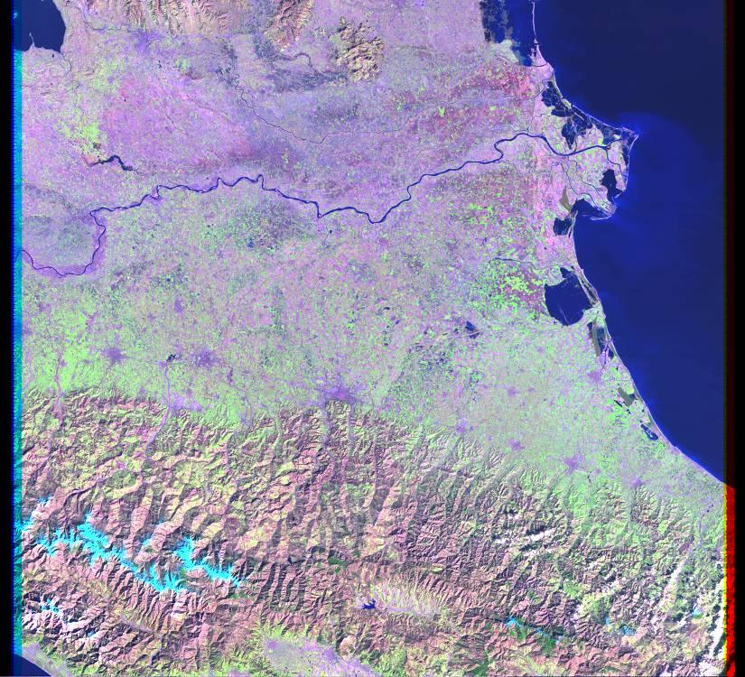 IMAGE ACQUIRED FEBRUARY 15, 2001 Po River Delta, Italy, Europe LAT. 44 36 N, LONG. 11 29 E LANDMASS DRAINED ITALY, EUROPE.