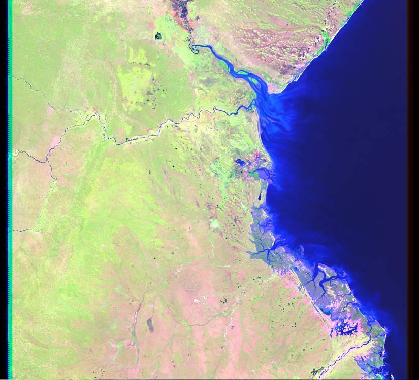IMAGE ACQUIRED MAY 7, 2001 Pungue River delta, Mozambique, Africa LAT. 20 13 S, LONG.