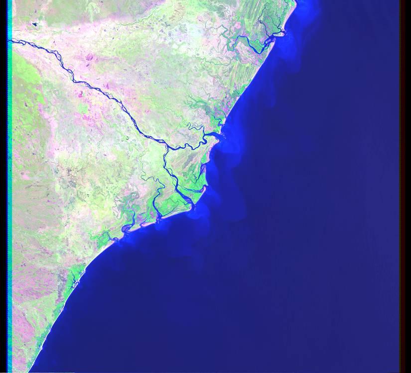 IMAGE ACQUIRED JULY 16, 2000 Zambezi River Delta, Mozambique, Africa LAT. 18 47 S, LONG.