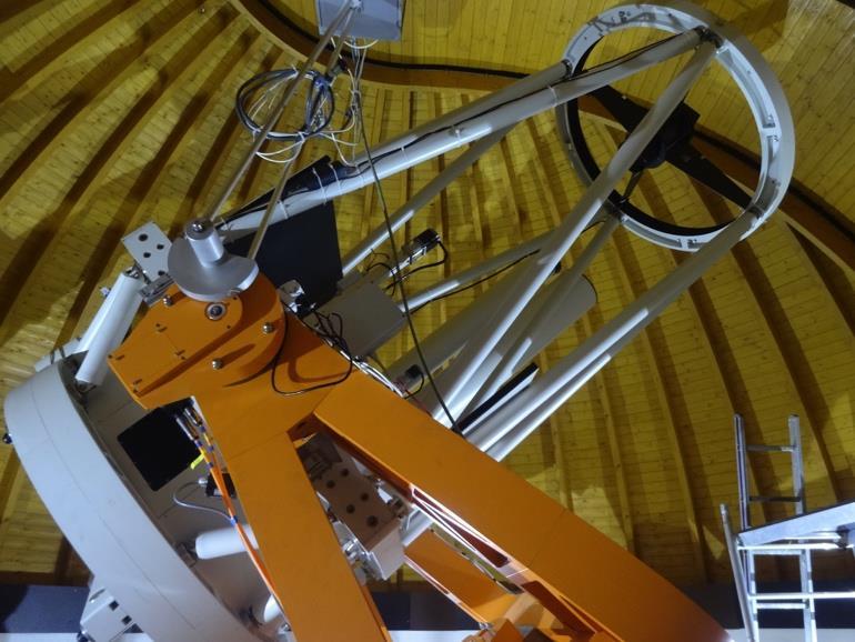 Observations main assets Optical Ground Station (OGS) 1 m f/4.4 0.7 deg x 0.7 deg FoV 4-6 nights per month Klet observatory 1 m f/4 0.8 deg x 0.