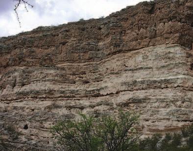 continent. Late in the Miocene, a large freshwater lake covered the Verde Valley of central Arizona.