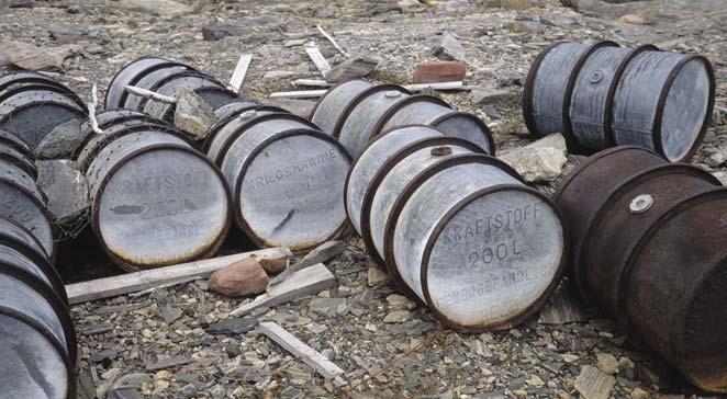 Fig. 17. Depot of fuel drums laid out by a German meteorological expedition at Røseløbet, Lille Koldewey, on 1 October 1944.