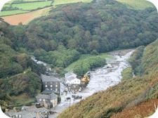 A 2004 flash flood in England devastated two villages when 3-1/2 inches of rain fell in 60 minutes. Buffers to Flooding Heavily vegetated lands are less likely to experience flooding.