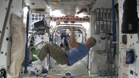 Weightlessness in outer space Experiencing zero gravity aboard the International space station For the same reason inside an spacecraft in outer space things appear to be floating and experience no