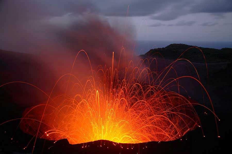 Classifications of Eruptions VEI Hawaiian 0-1 Strombolian 1-2 Vulcanian 2-3 Peléan 3-4 Plinian* 4 and above *Includes Ultra-Plinian and