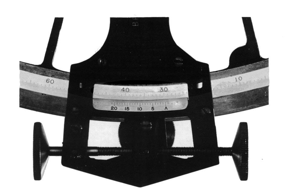 Micrometer drum sextant set at 29