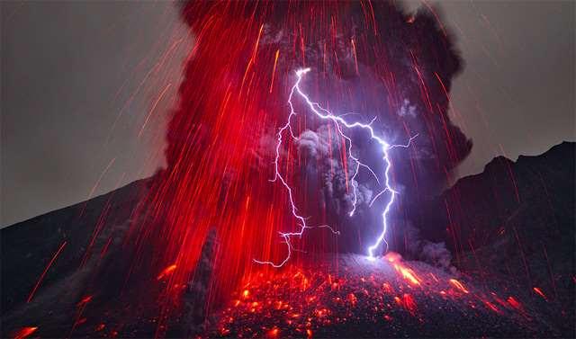 Volcanic Lightning!