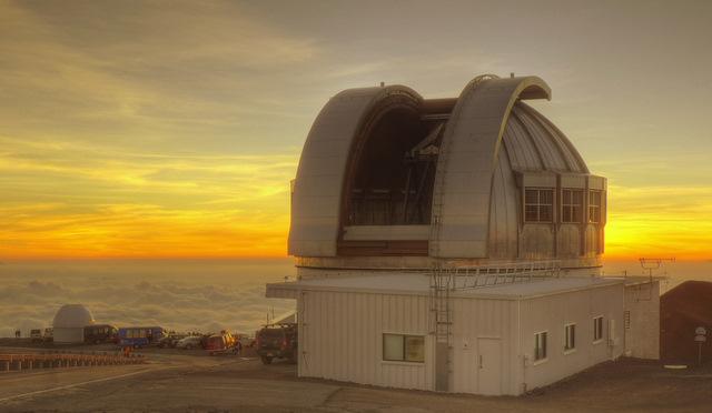 Infrared Astronomy from the UK The United Kingdom Infrared Telescope (UKIRT) is a 3.