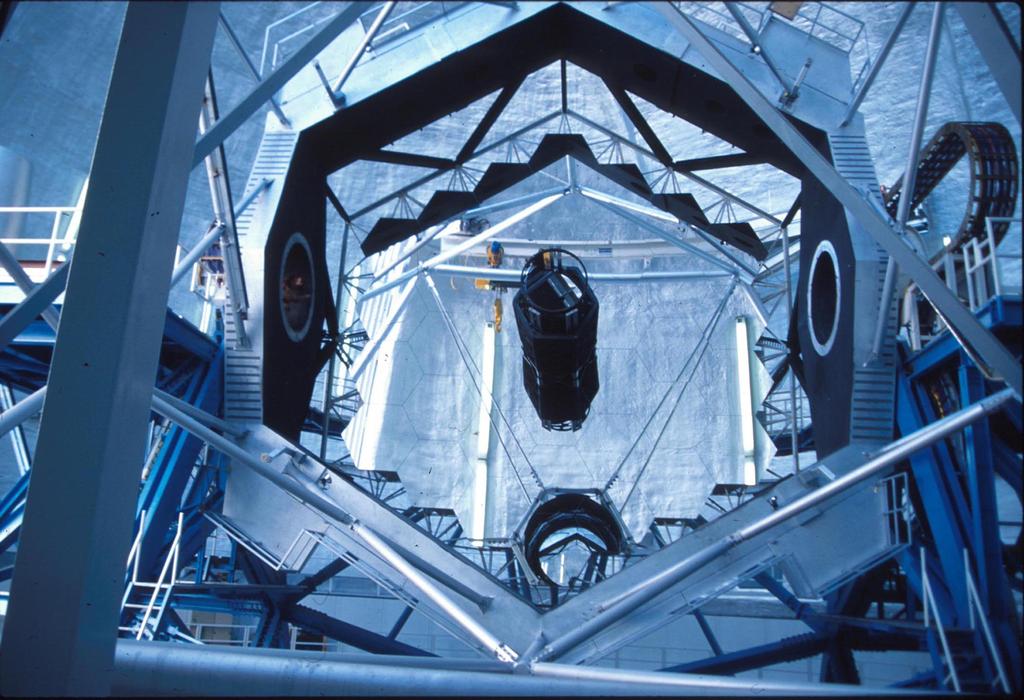 Era of the Keck Observatory Sparking a new era of optical astronomy, Caltech and the University of California with a grant from the Keck foundation, built new-generation telescope At 10 meters, the