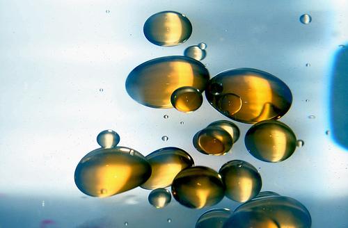 Hydrophobic effect Hydrophobic molecules cluster in water Oil and water don t mix http://science.