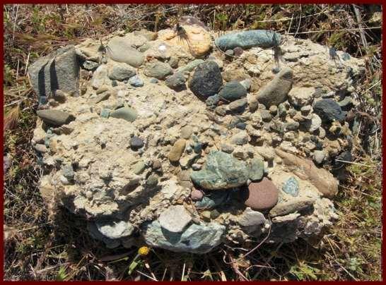 Three Types of Sedimentary rocks Clastic Made of
