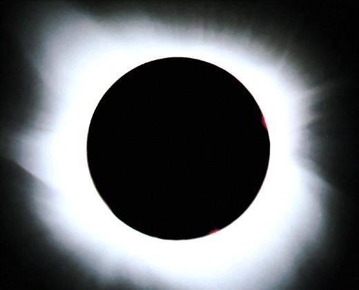 Solar Eclipses: Total Solar Eclipse: