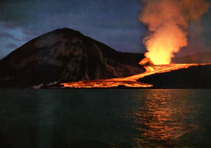 Laboratory experiments for fire fountains (2): Description of an hawaiian eruption Fire fountain: central gas jet with suspended lava clots