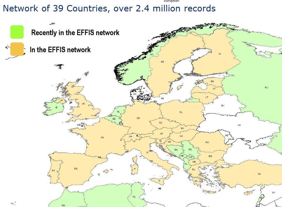 EMS Early Warning EFFIS Users and Network Services & products freely accessible via the EFFIS portal http://forest.jrc.ec.europa.