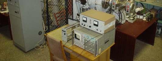 1000 l/s The testing equipment is provided with multiwatt power supplies of the