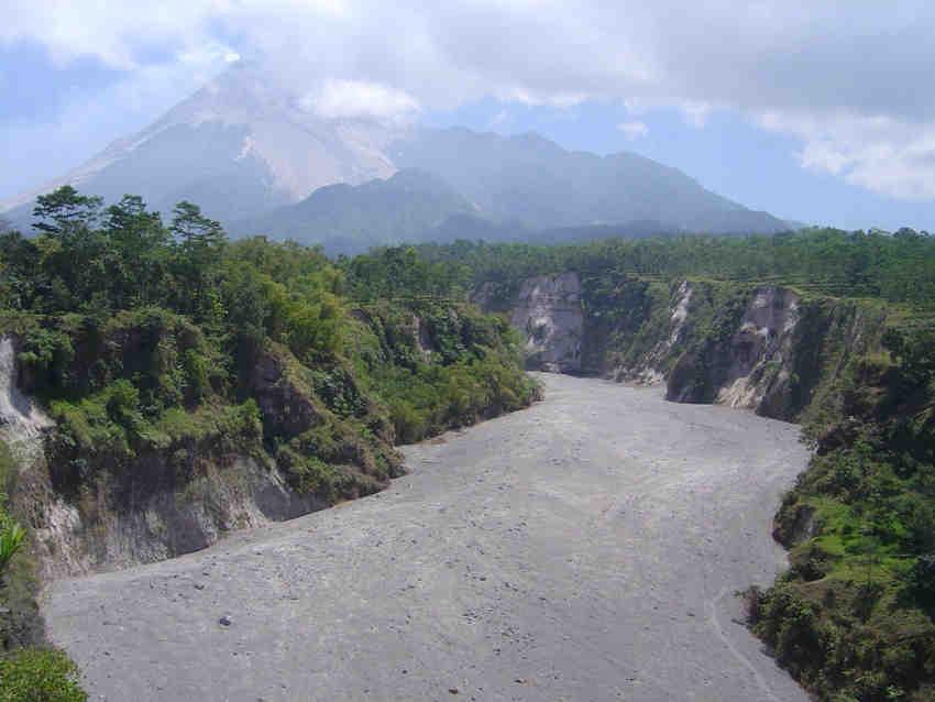 The lower Gendol River valley filled with block-and-ash flow