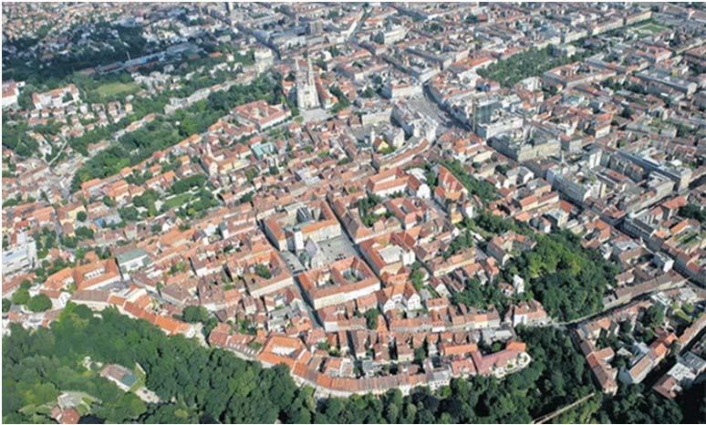 City of Zagreb SDI (1) Zagreb SDI (ZIPP) spatial data from city administration, utility companies and institutions webgis 2004, Geoportal 2012, mzipp 2017 Initiative real estate and