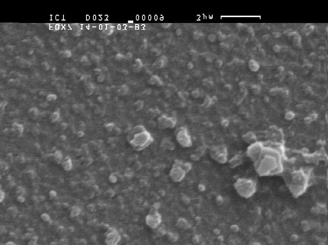 The number of particles in the SEM picture increases comparing the 200 bar with the 150 bar experiment.