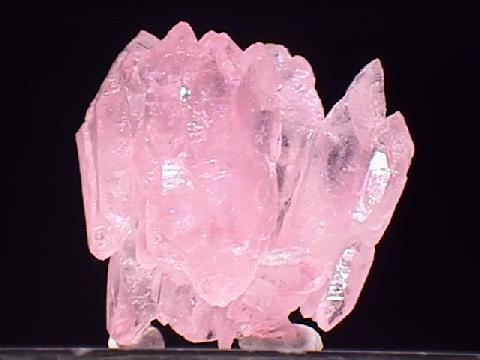 Quartz Minerals (SiO 2 group) Rose smoky Rock crystal