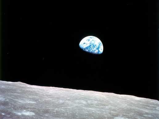 Earthrise - from the Moon Earth -