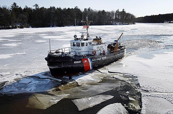 NAE technical assistance Coast Guard icebreakers tried to loosen downstream CRREL reviewed