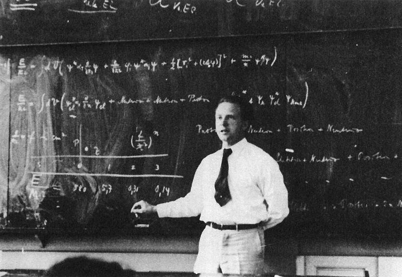 1925: Umdeutung Heisenberg s escape to Helgoland Professor s signature Göttingen s Quantum Mechanics Heisenberg