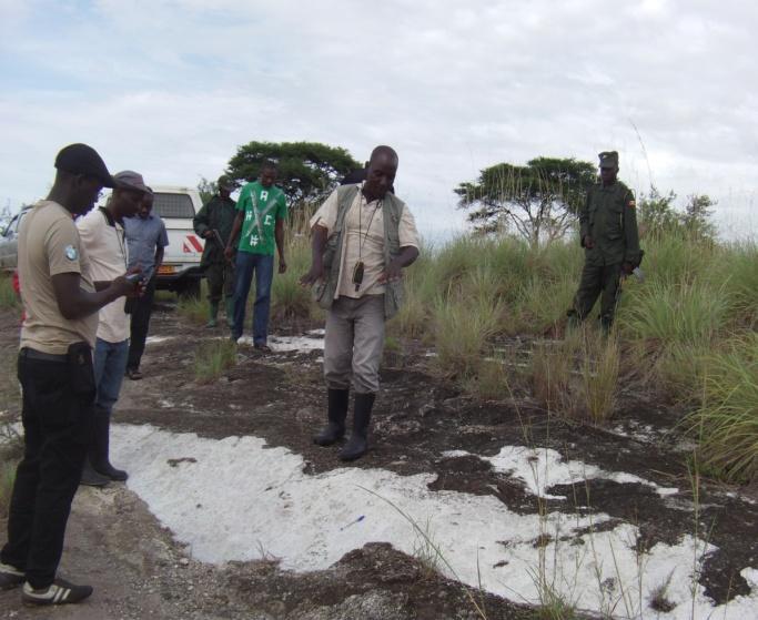 Photo: Uganda Geologists mapping Katwe field.