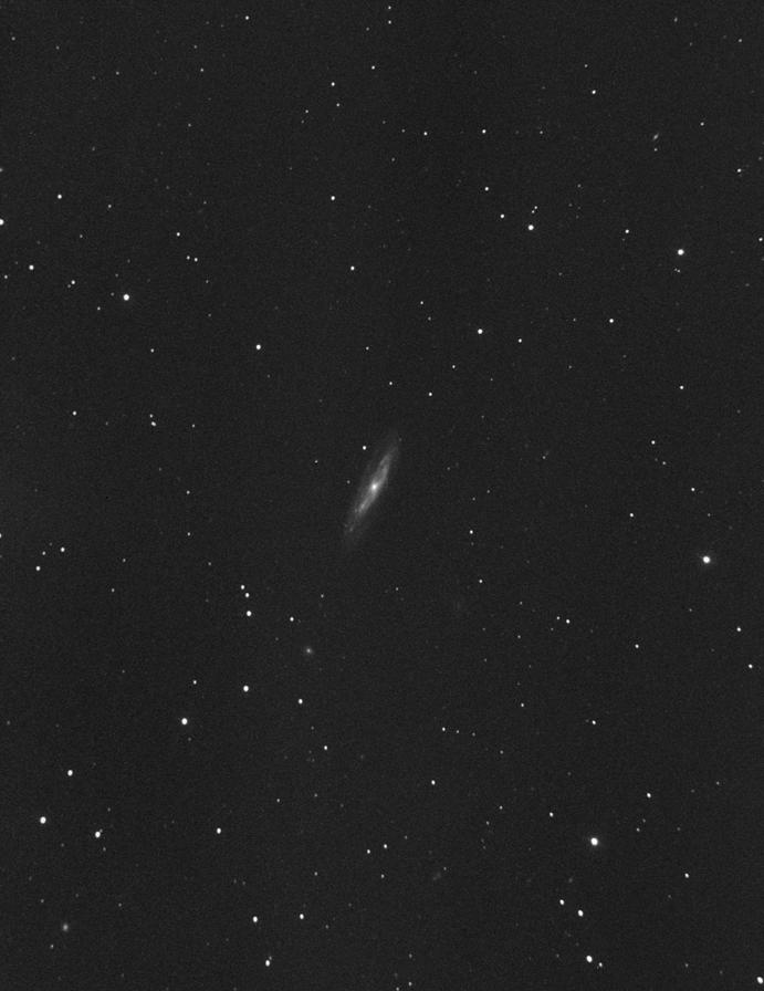 126 2 The Messier Objects Fig. 2.98 Photo of M98; 60 min exposure on hypered Kodak Tech Pan film, 8 f/6 telescope.