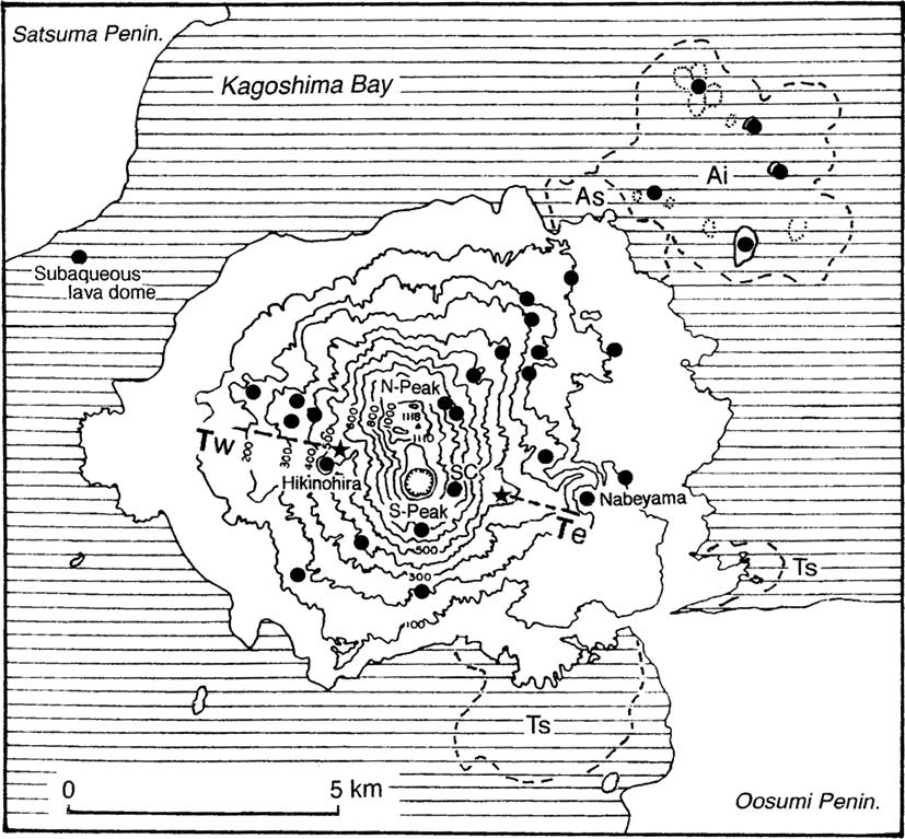 92 Izumi YOKOYAMA Fig. 1. Distribution of parasitic vents over Sakurajima volcano after Yamaguchi (1975) and Kobayashi (1988).