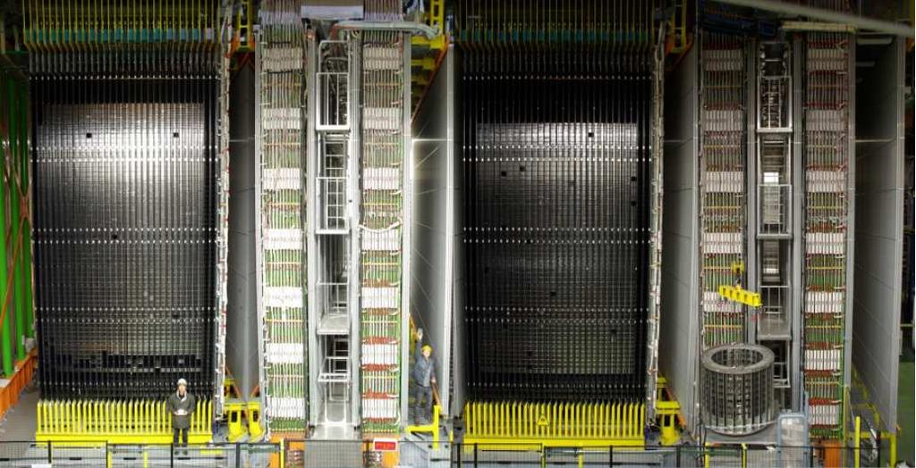 Figure 1. A picture of the OPERA detector. CNGS neutrinos travel from left to right.
