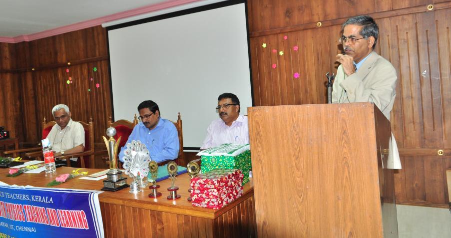 Academy of Physics Teachers( APT ) annual meeting and award function The Academy of Physics Teachers (APT) in Kerala is working hand in hand with