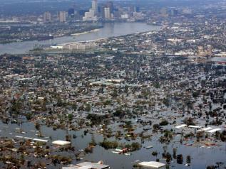 Pressure on the coast: extreme events Katrina