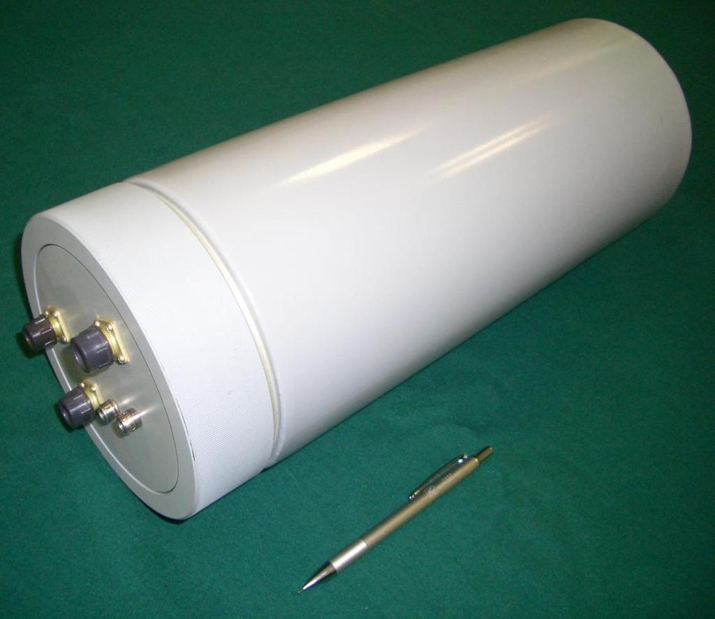 High Pressure Xenon Detector 2 (HPXeD-2) MAIN PARAMETERS Energy range (50-5000) kev FWHM at 662 kev 14 kev Density of Xe 0.