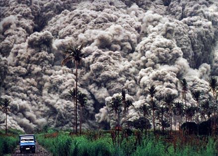 pumice Pyroclastic Flow Rapidly moving clouds