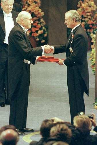 Motivation Walter Kohn was awarded with the Nobel