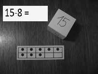 Recimo, da pade število 15. Z učenci razpravljamo, kako bi okvir dopolnili tako, da bi prikazali število 15. Poudarimo idejo»za dve več«, da najprej pridemo do 10 in nato nadaljujemo do 15.