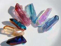 Identifying Minerals Identifying minerals- minerals can be identified by their physical an